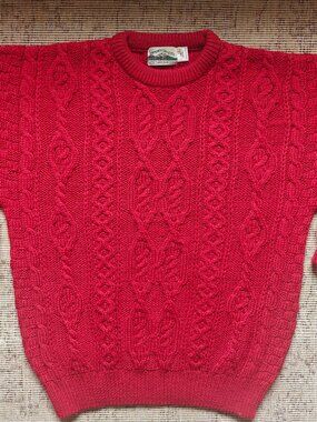 Vintage Aran Crafts Red Crew Neck Cableknit Sweater Size L Made in Ireland